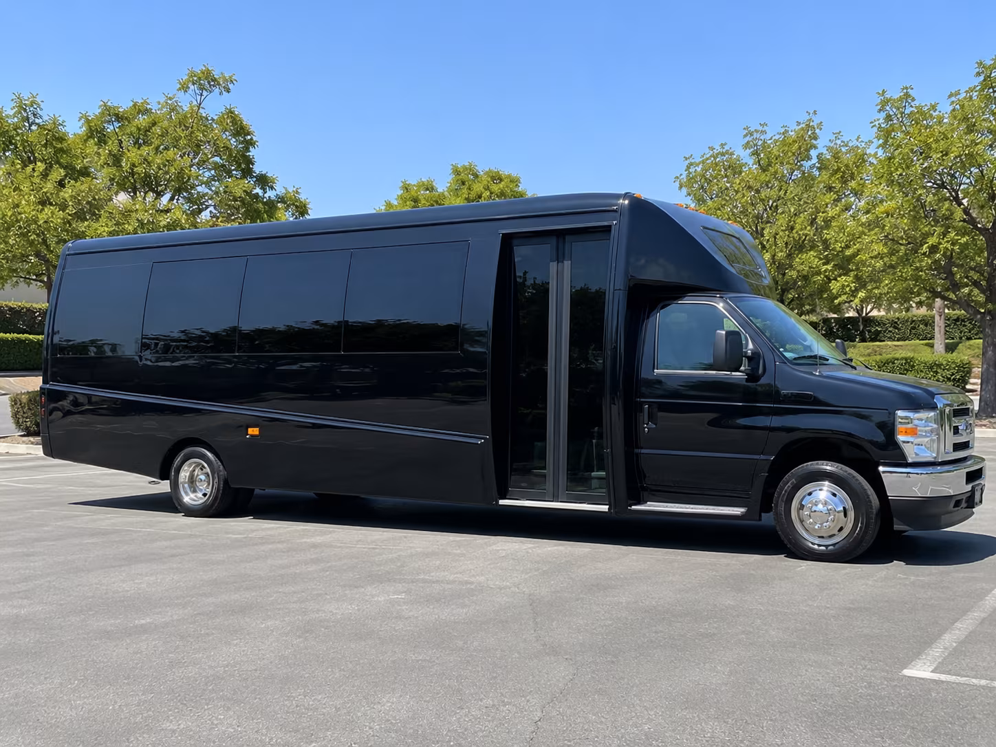 book the perfect ride for your next convention or trade show 4