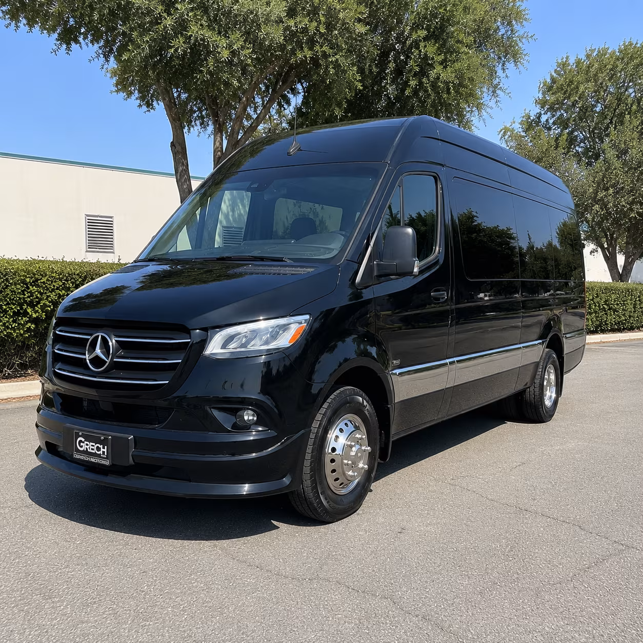 book the perfect ride for your next wedding 1