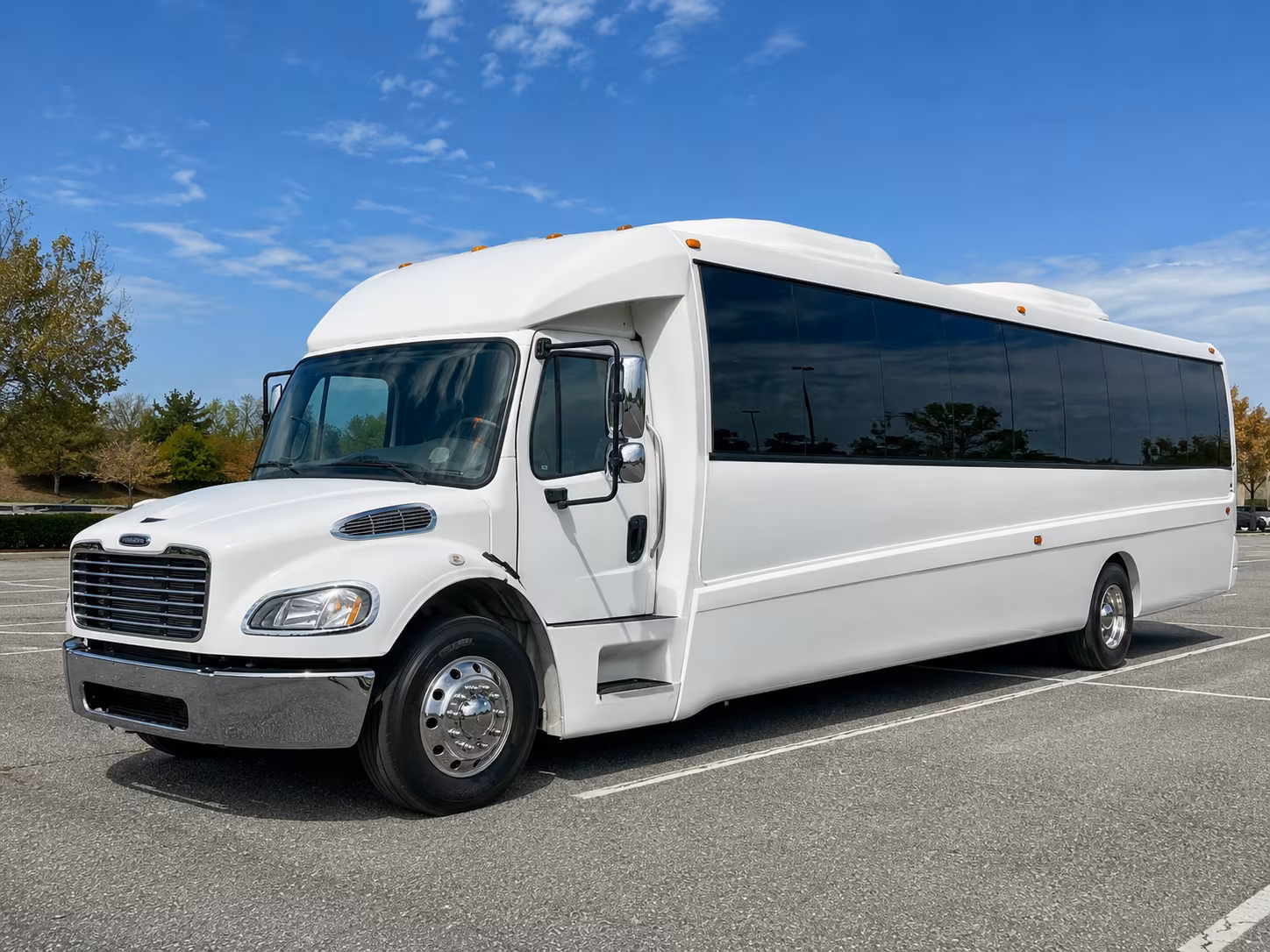 new haven 30 passenger party bus