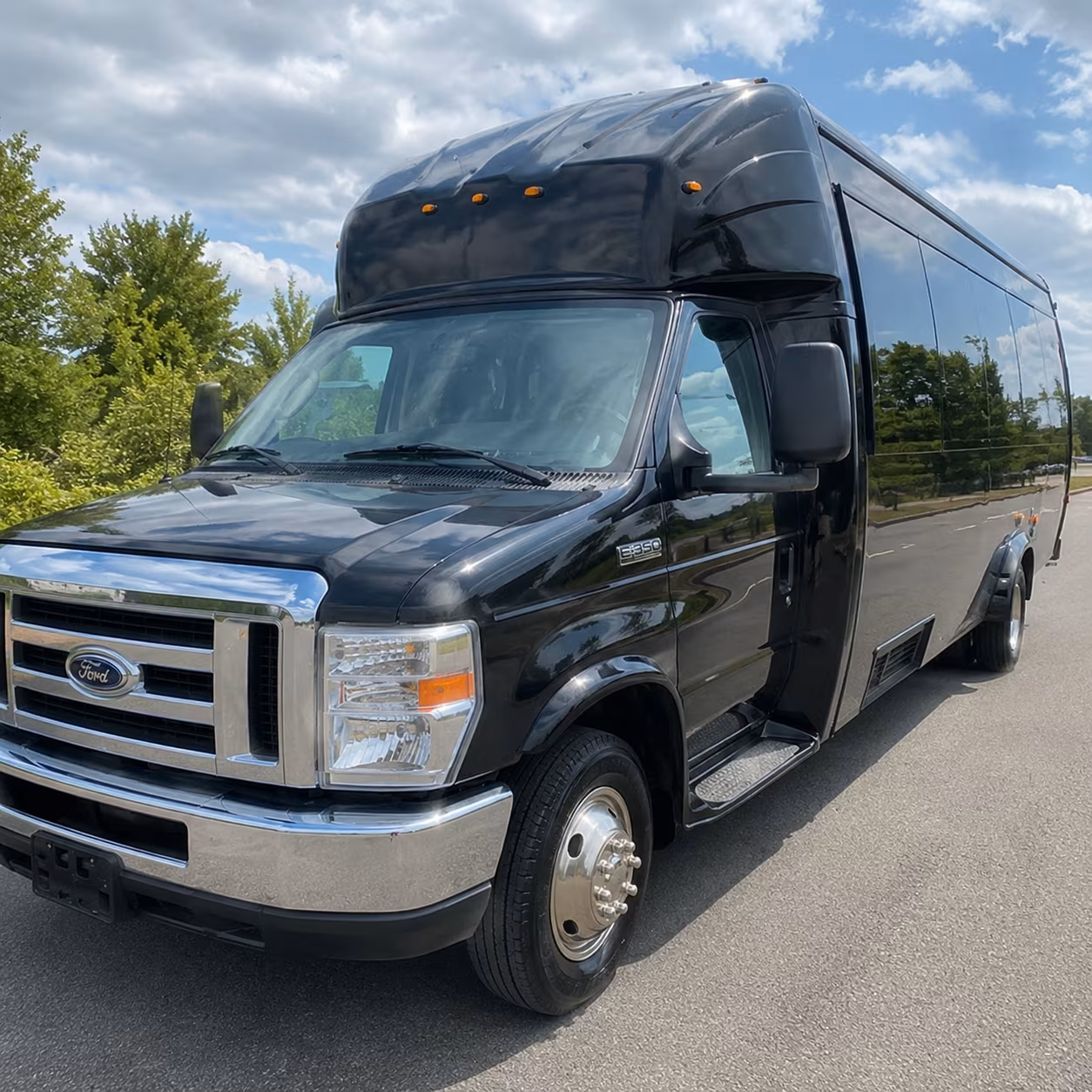 new haven night out party bus rental