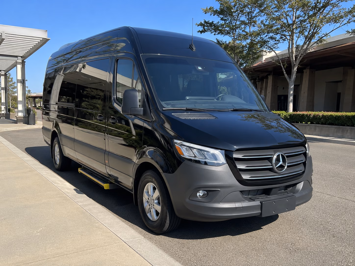 new haven sprinter van with driver
