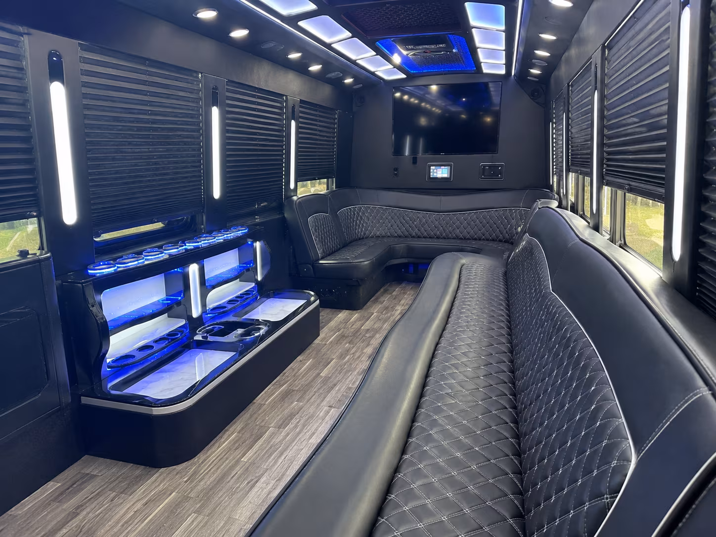 party buses for bachelorette wine tours along the connecticut wine trail